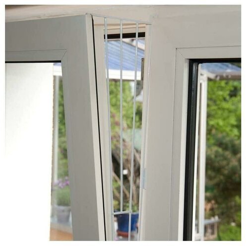 Решетка защитная на откидные окна, боковая панель, Trixie (62 х 16 см/8 см, белый, 4416)
